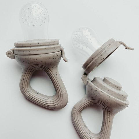 teethers.